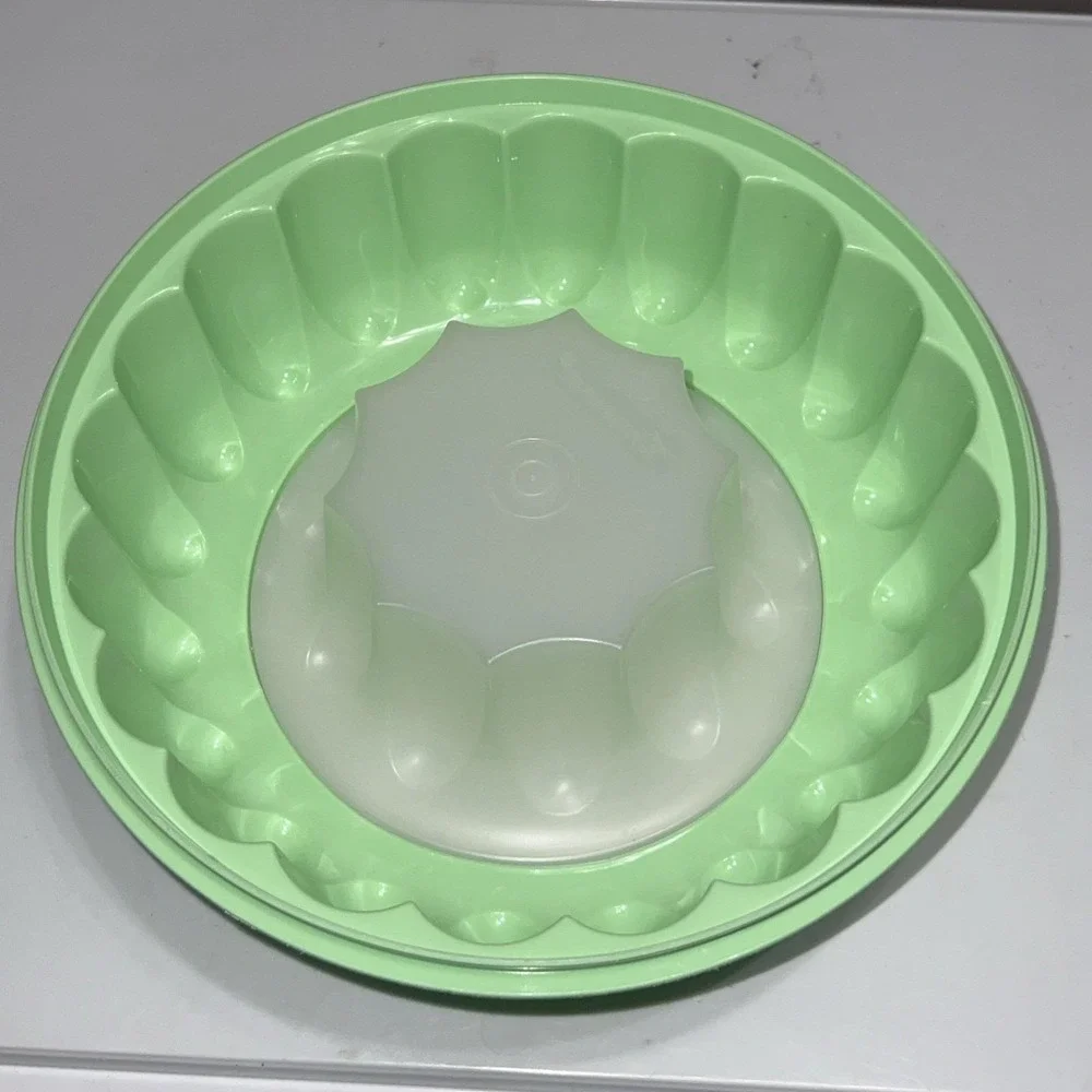 Vintage 1970s Tupperware Jello Mold Ice Ring #1202 Fluted Mint Green No Lid 2 Pc